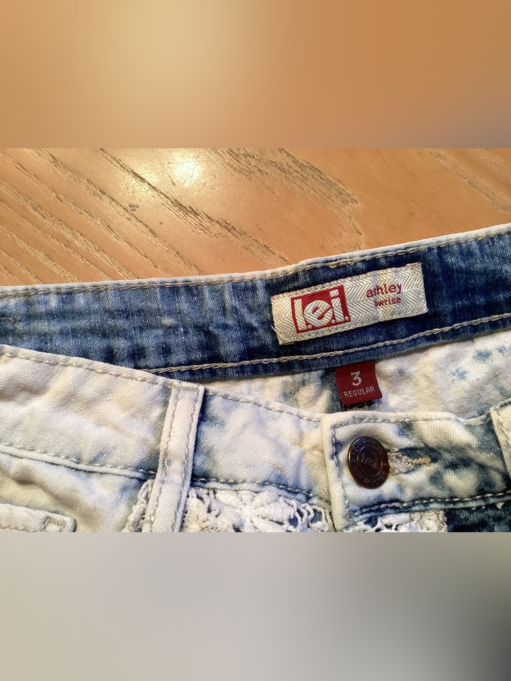 Lei denim cutoffs Ashley high rise - Picture 2 of 3